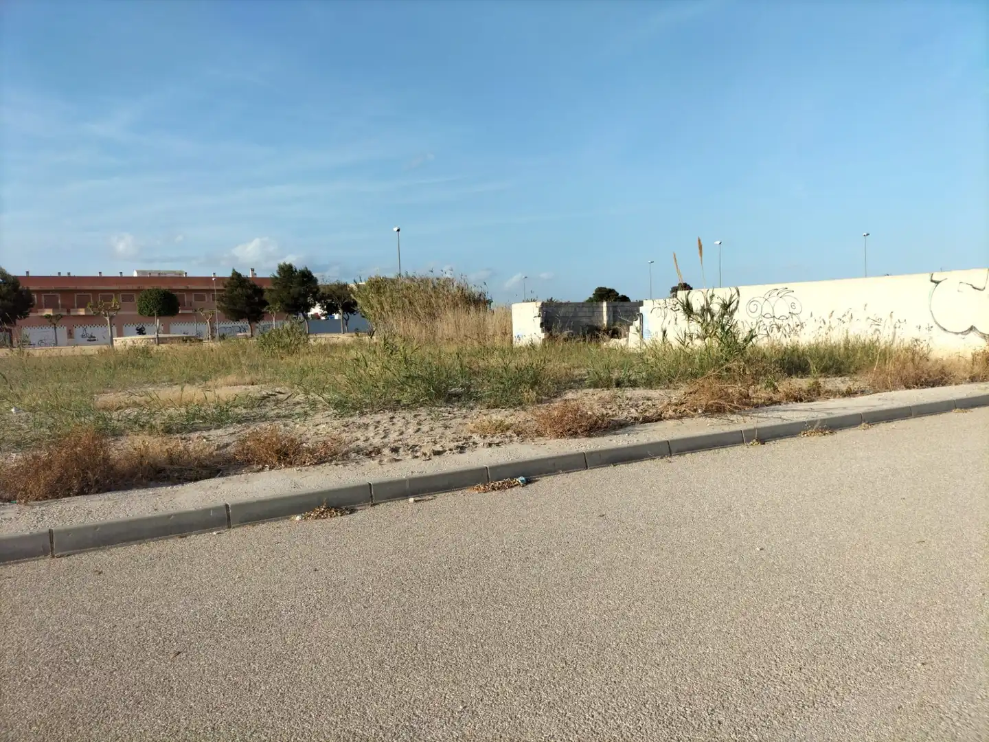 Residential land for sale in Cox