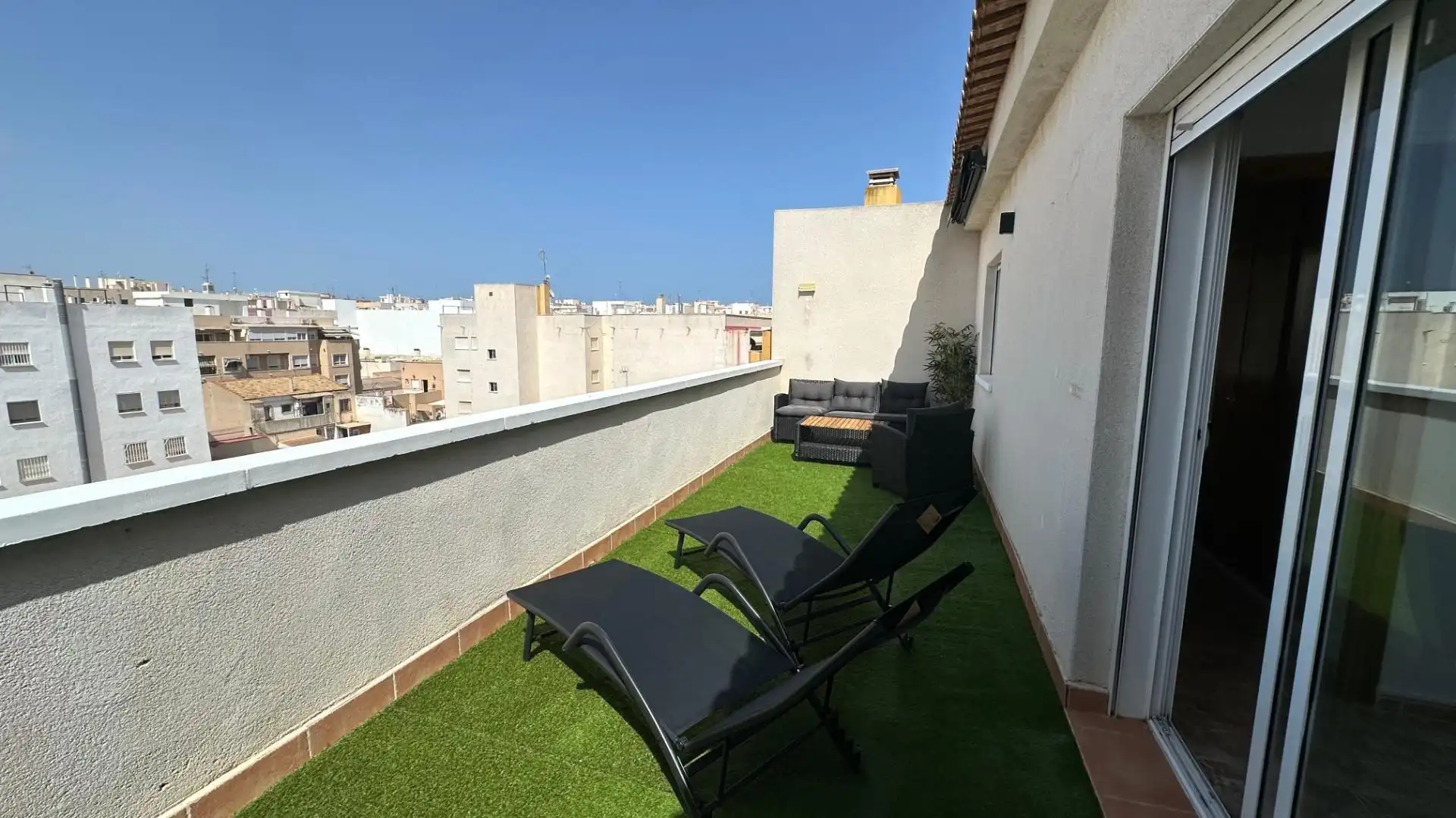 Àtic amb terrassa de lloguer a Centro, imagen 7