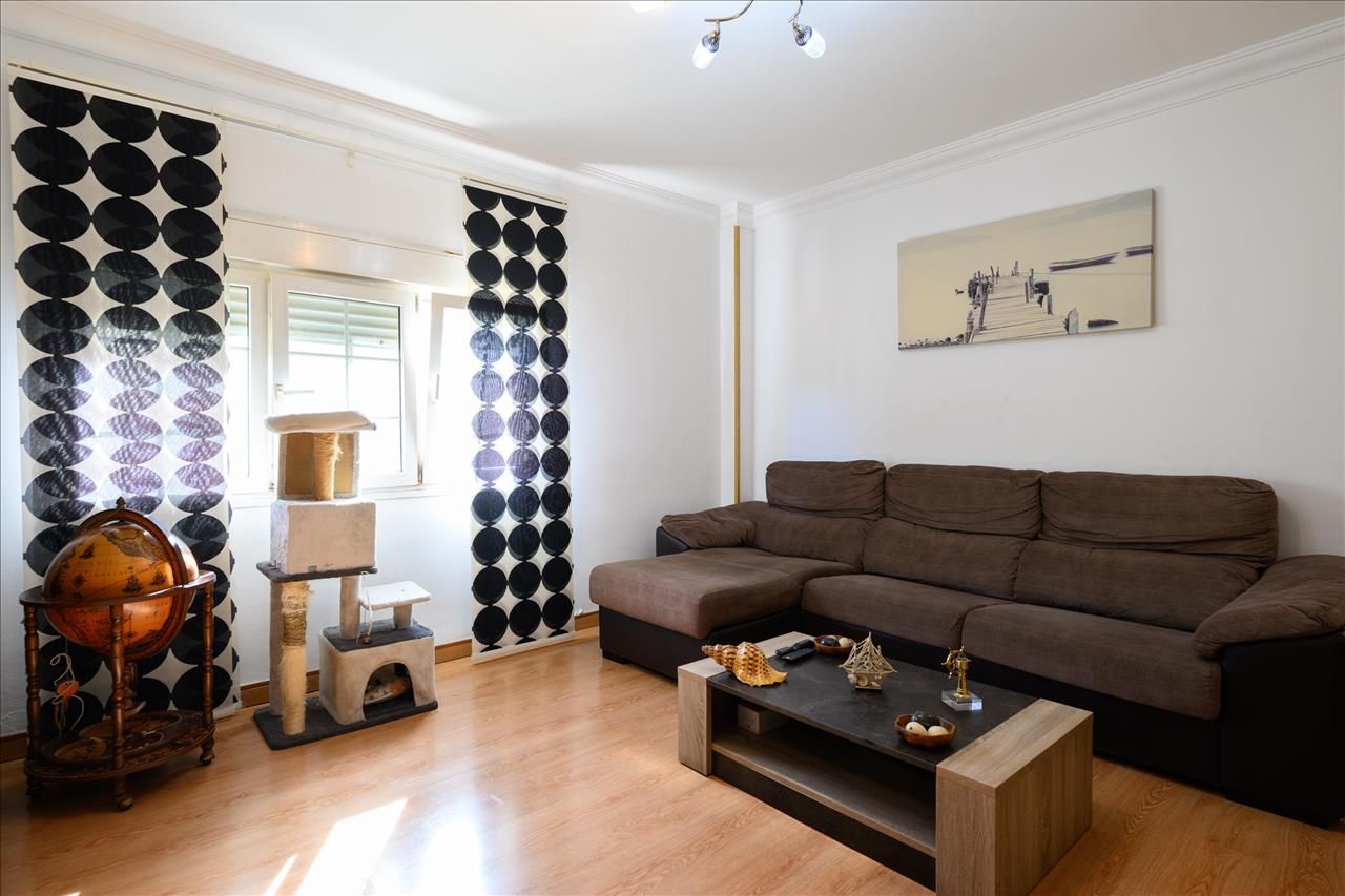 Sala d'estar de Pis en venda en Las Palmas de Gran Canaria amb Terrassa