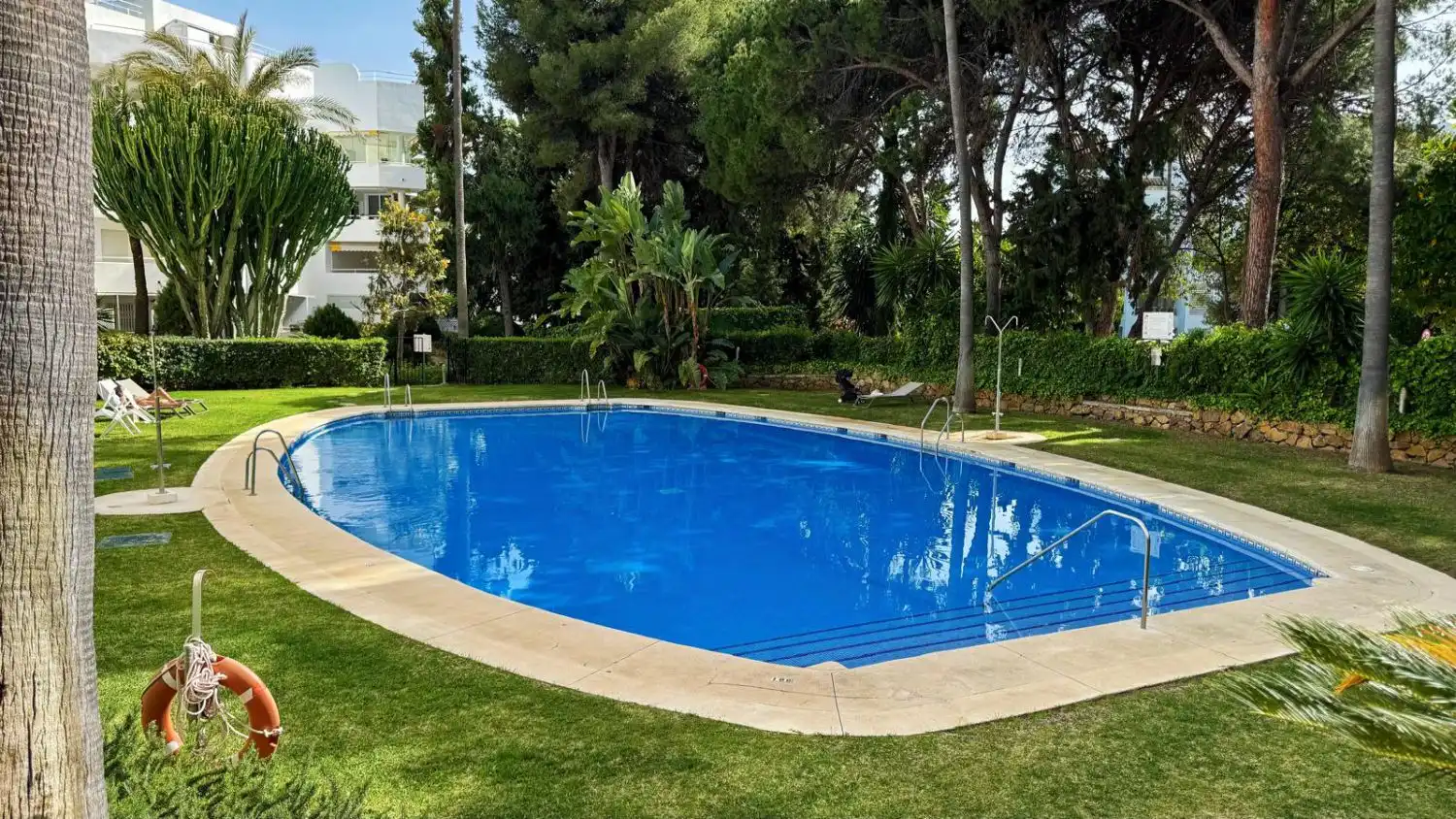 Apartament amb terrassa de lloguer a Río Real - Los Monteros