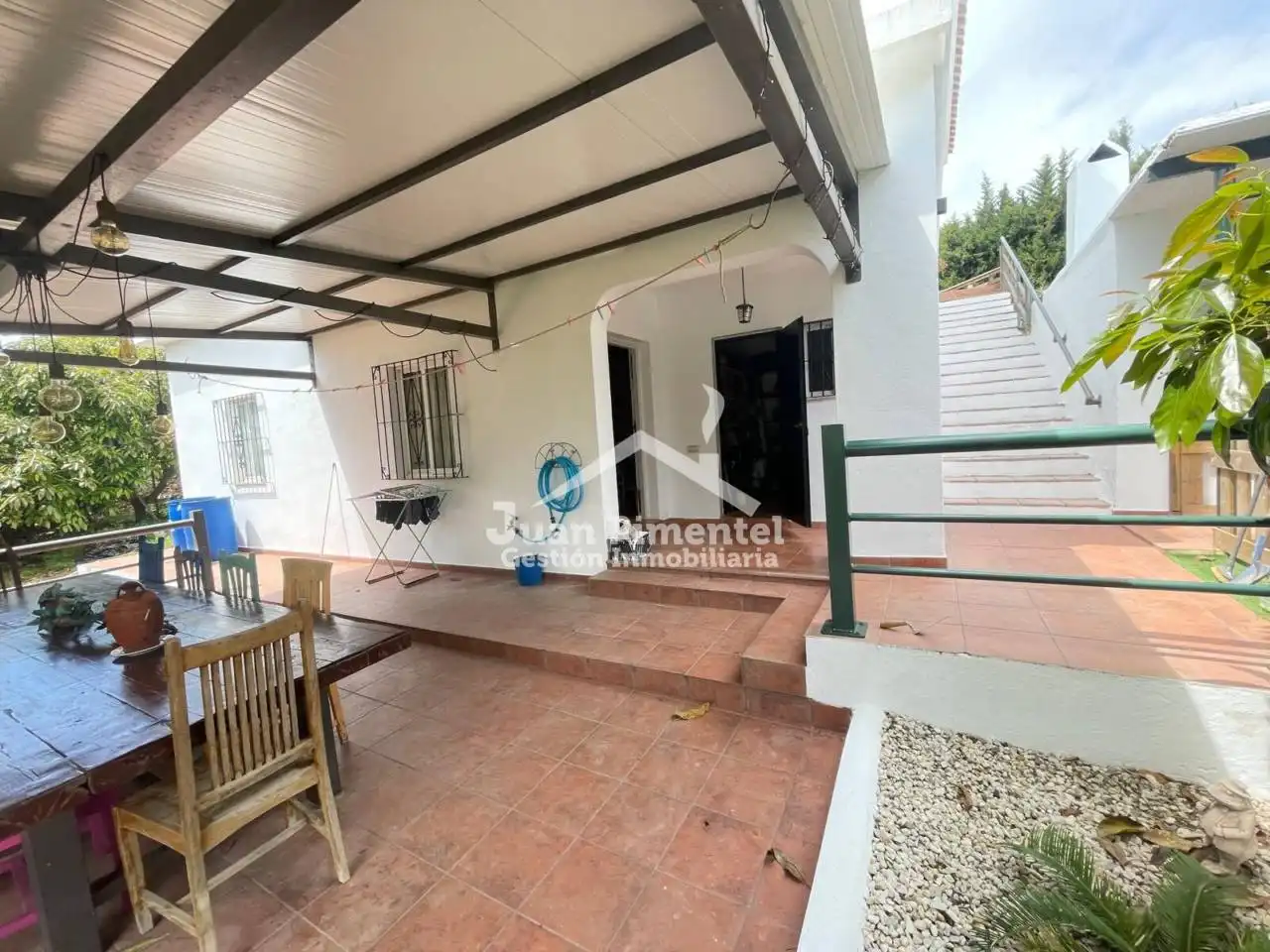 Vista exterior de Finca rústica en venda en Estepona amb Aire condicionat, Jardí privat i Terrassa