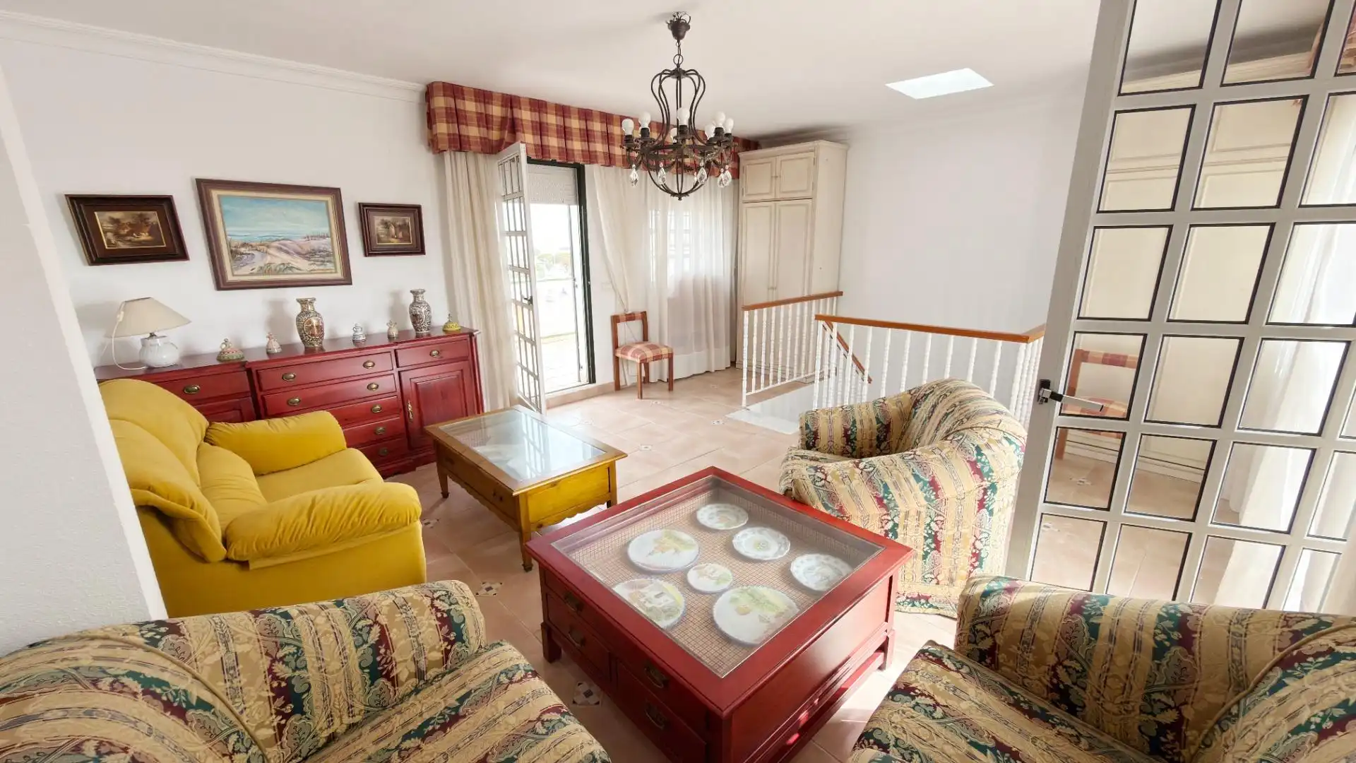 Sala de estar de Casa adosada de alquiler en Punta Umbría con Terraza y Piscina comunitaria