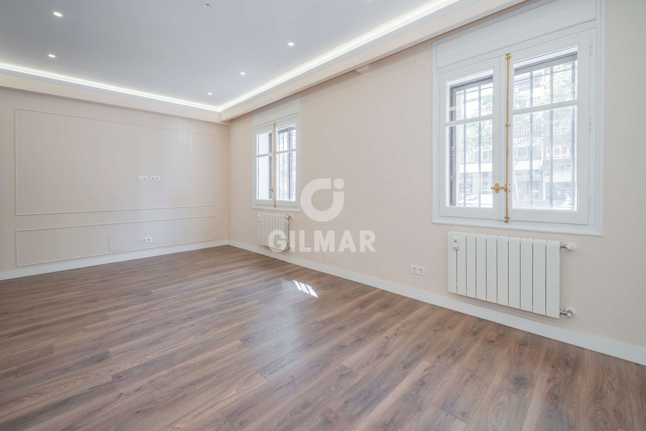 Bedroom of Flat for sale in  Madrid Capital  with Heating