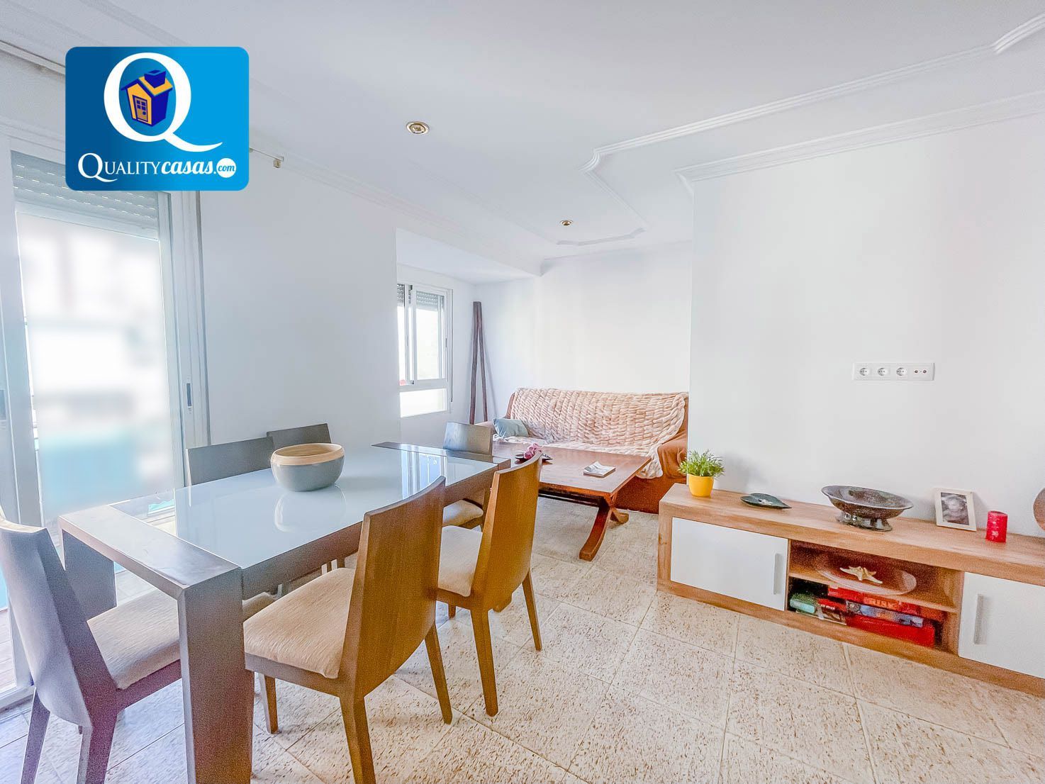 Comedor de Apartamento en venta en Elche / Elx con Aire acondicionado, Trastero y Balcón