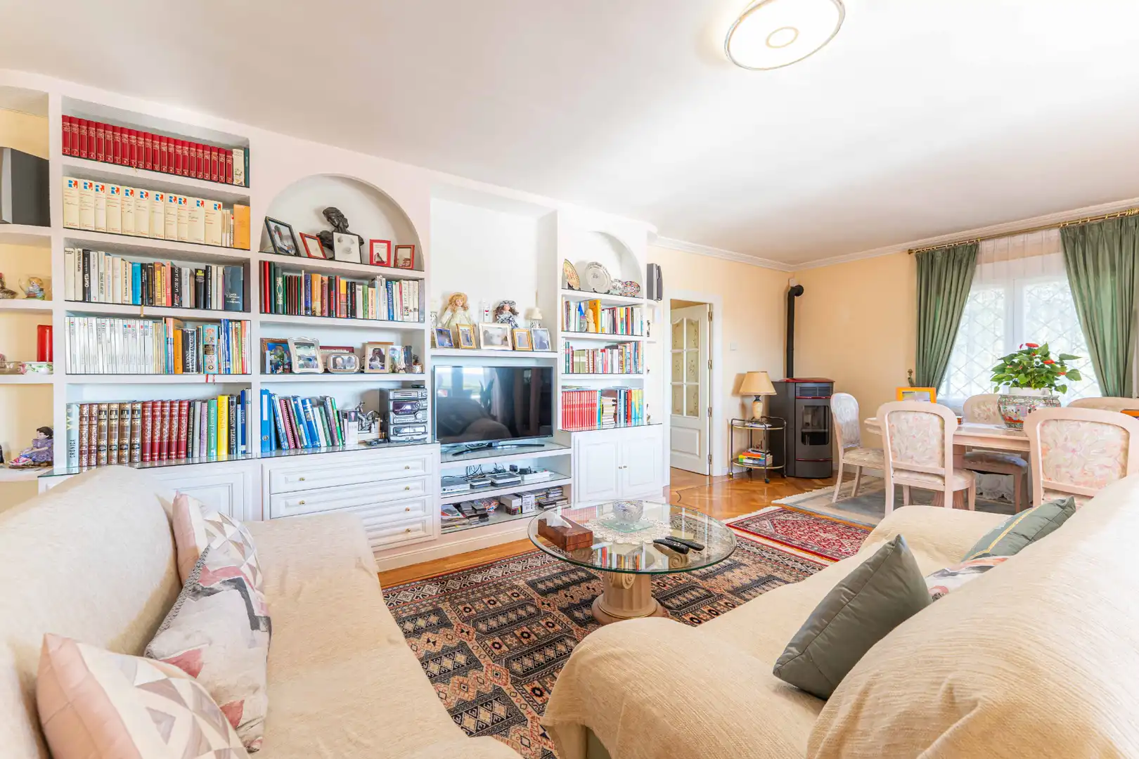 Living room of Houses for sale in Guadarrama  with Air Conditioner, Heating and Private garden