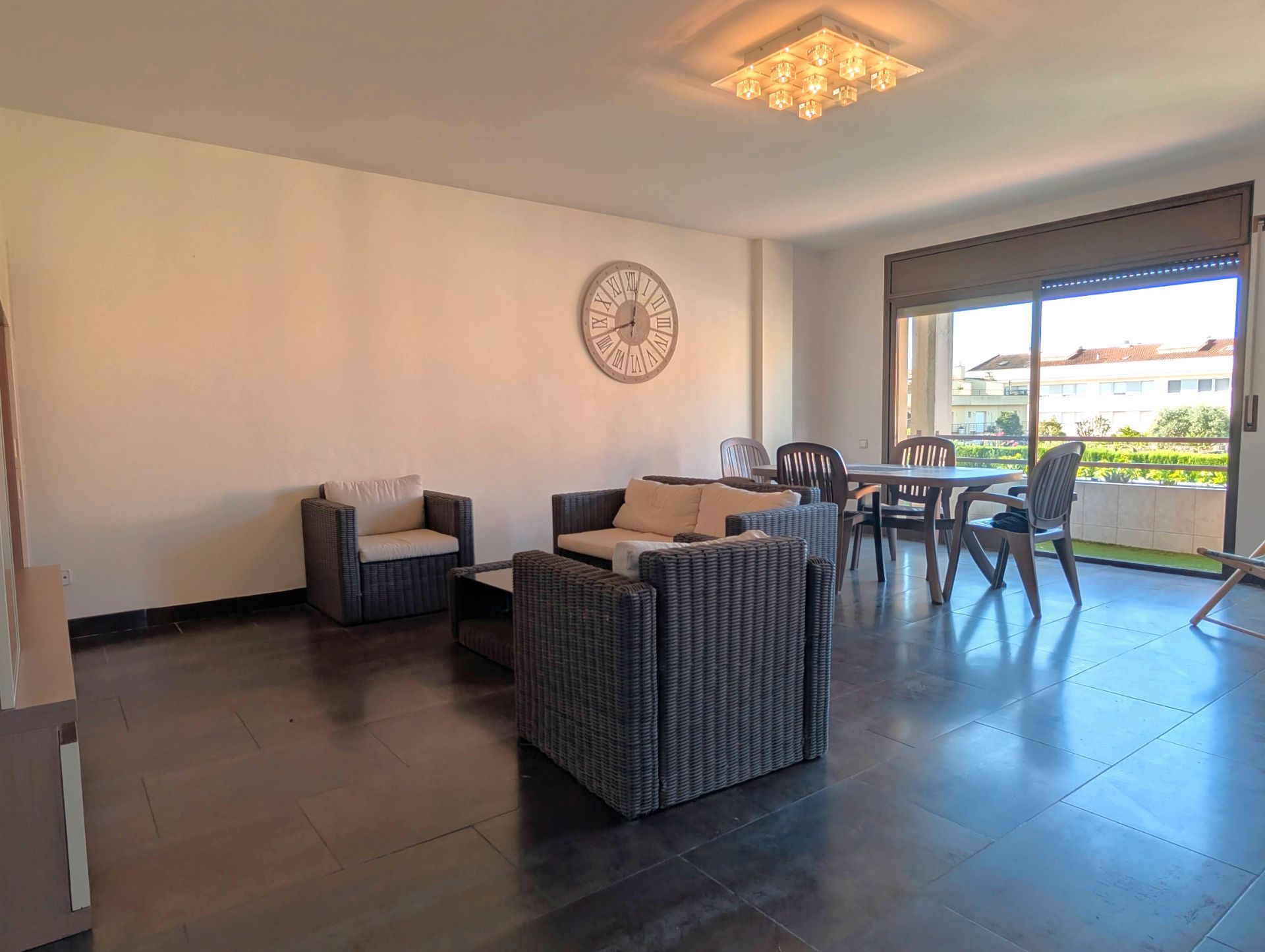 Living room of Apartment for sale in Palamós  with Heating, Terrace and Furnished