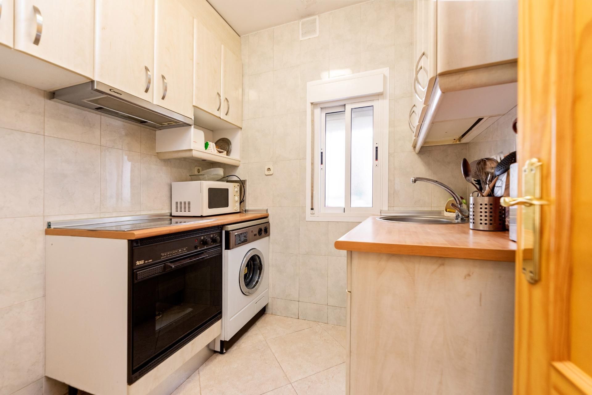 Kitchen of Flat for sale in  Madrid Capital  with Heating and Balcony