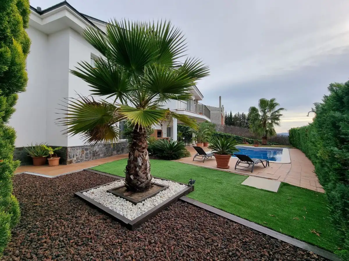 Jardí de Casa o xalet en venda en Caldes de Montbui amb Aire condicionat, Calefacció i Terrassa
