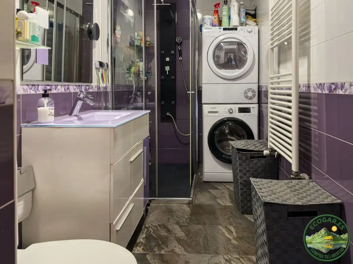 Baño de Piso en venta en Toral de los Vados con Calefacción, Terraza y Trastero