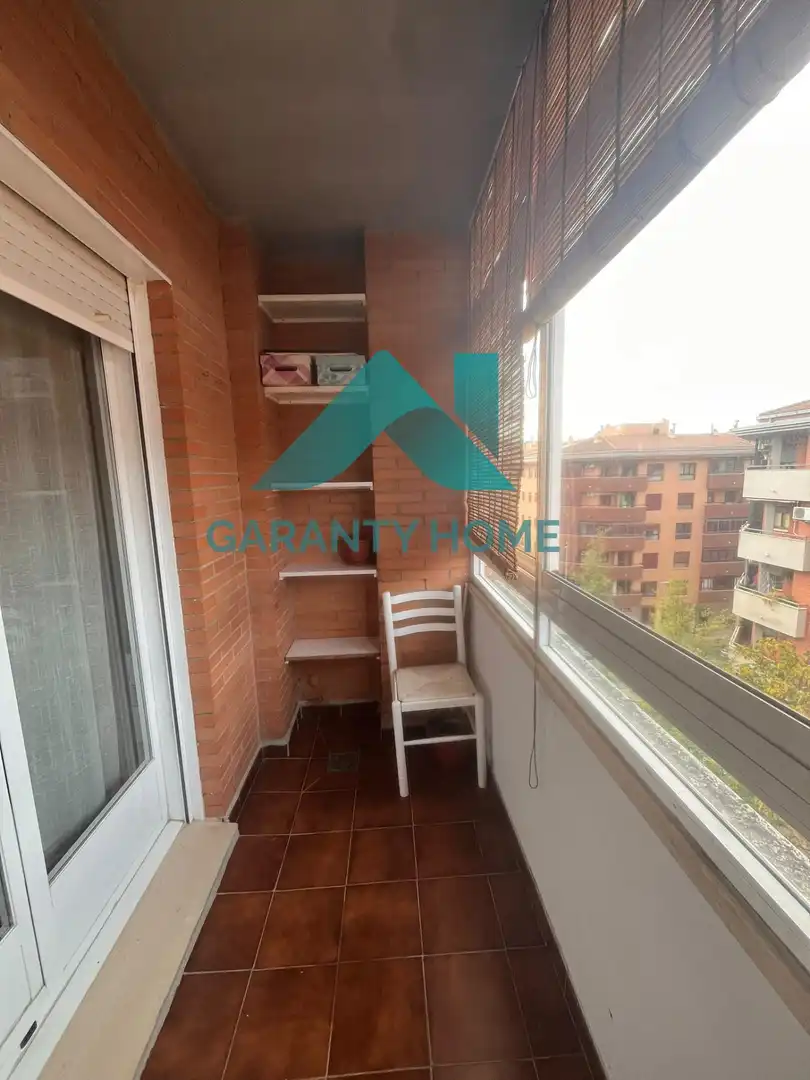 Attique avec ascenseur à louer à Casco Antiguo, imagen 17