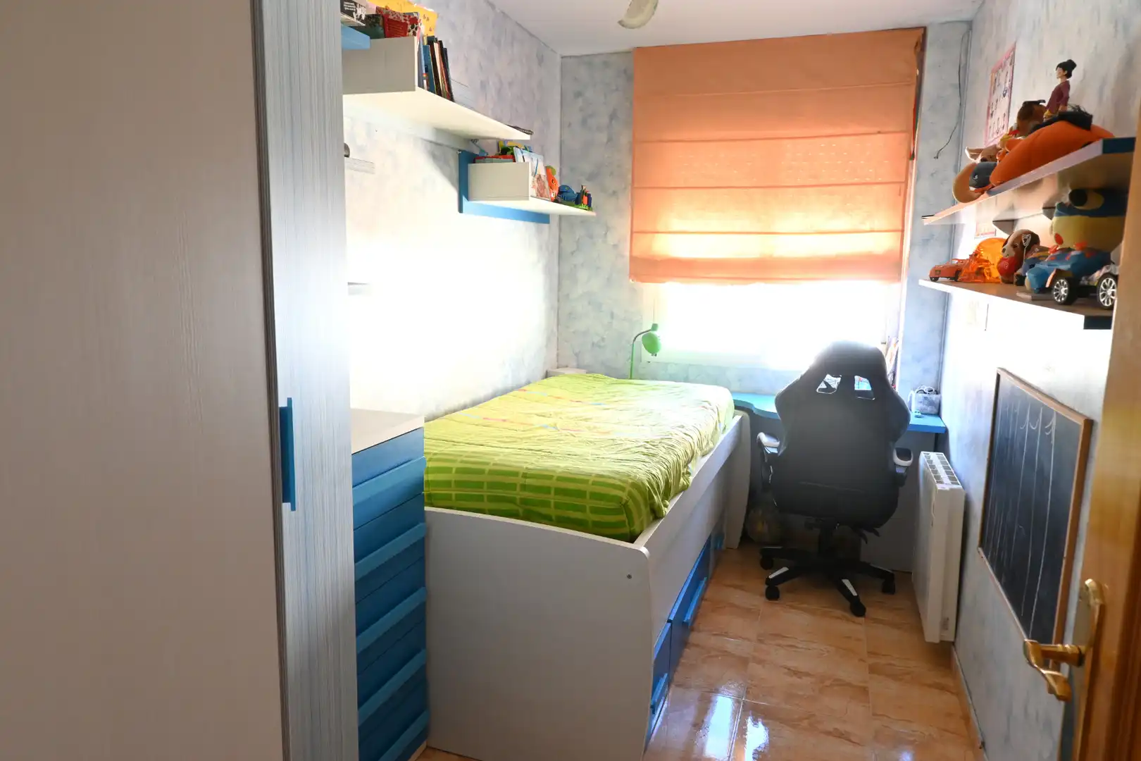 Schlafzimmer von Wohnung zum Verkauf in Las Gabias mit Klimaanlage, Abstellraum und Möbliert