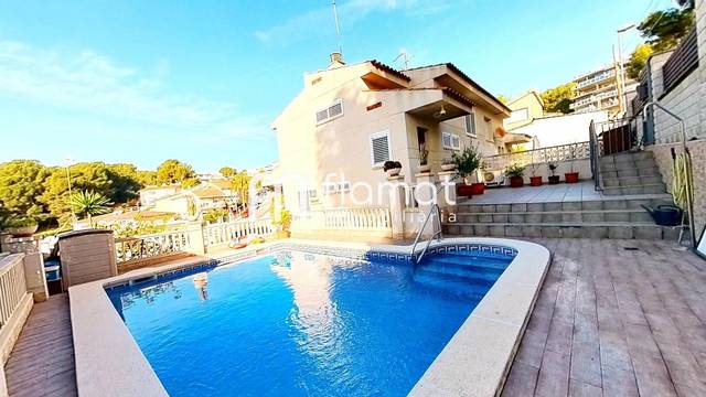 Casa-chalet en Venta en Carrer de la Cala Crancs en Pla de Maset - Cap de Salou
