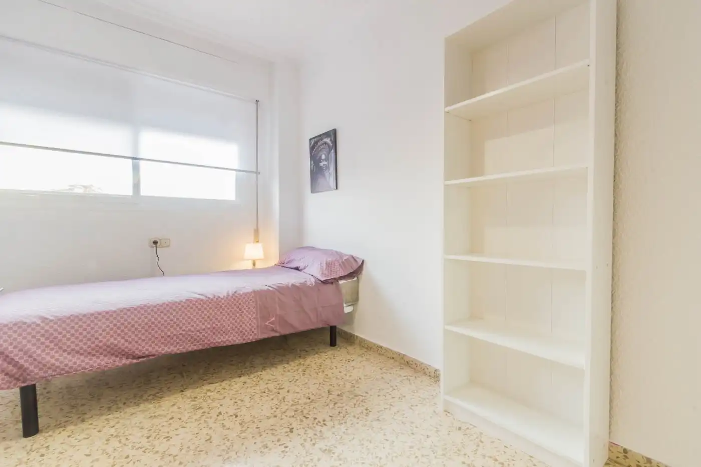 Habitación de Piso de alquiler en Granada con Aire acondicionado, Calefacción y Terraza