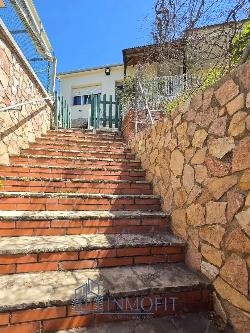 Vista exterior de Casa o chalet en venta en Tordera con Aire acondicionado, Calefacción y Terraza