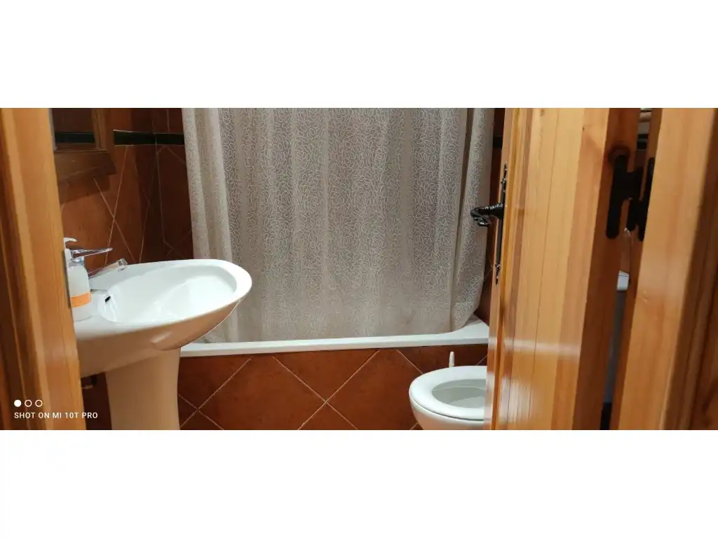 Badezimmer von Wohnungen zum Verkauf in Sierra Nevada