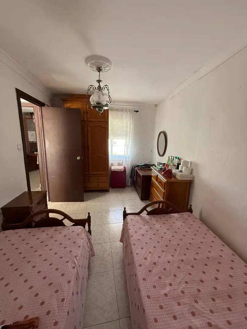 Habitación de Piso en venta en Écija con Amueblado