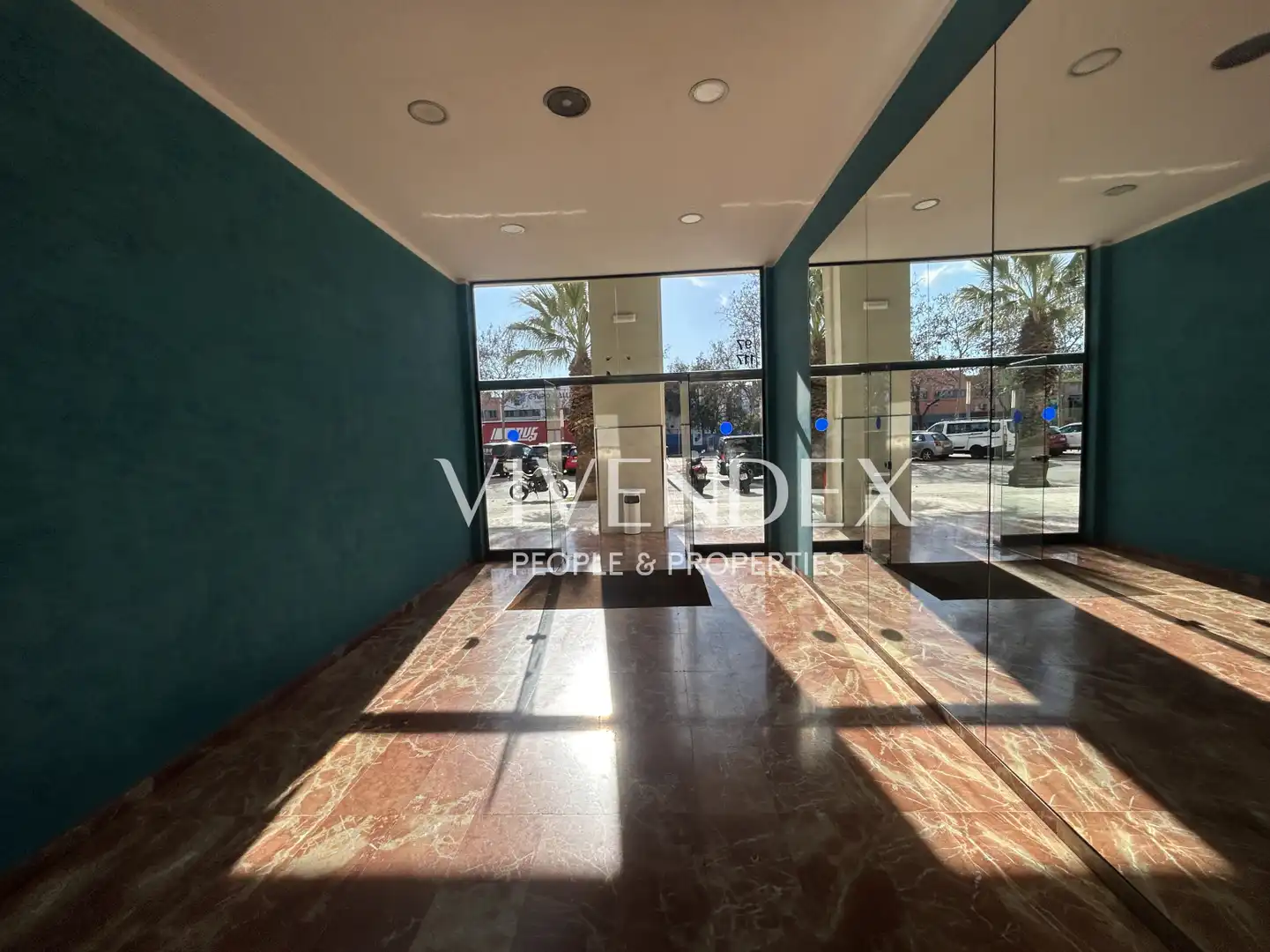 Büro zum Verkauf in Cornellà de Llobregat