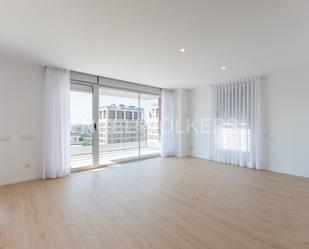 Sala d'estar de Apartament de lloguer en  Valencia Capital amb Aire condicionat, Calefacció i Traster