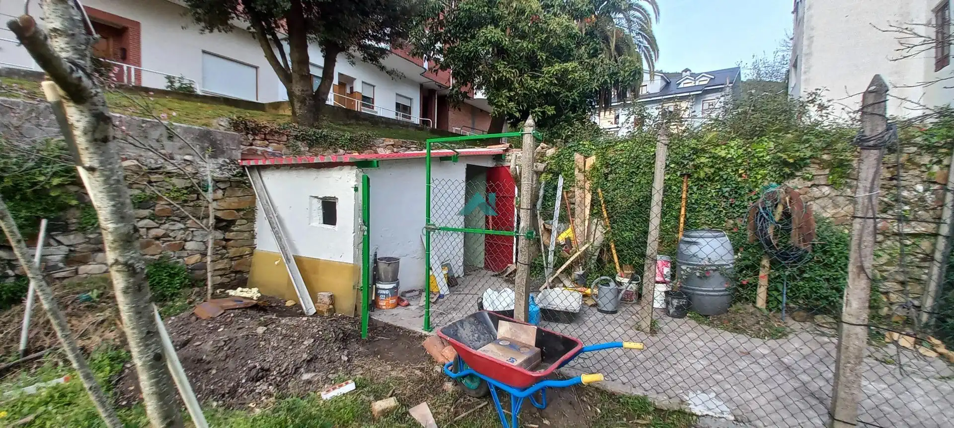 Jardí de Finca rústica en venda en Limpias amb Jardí privat