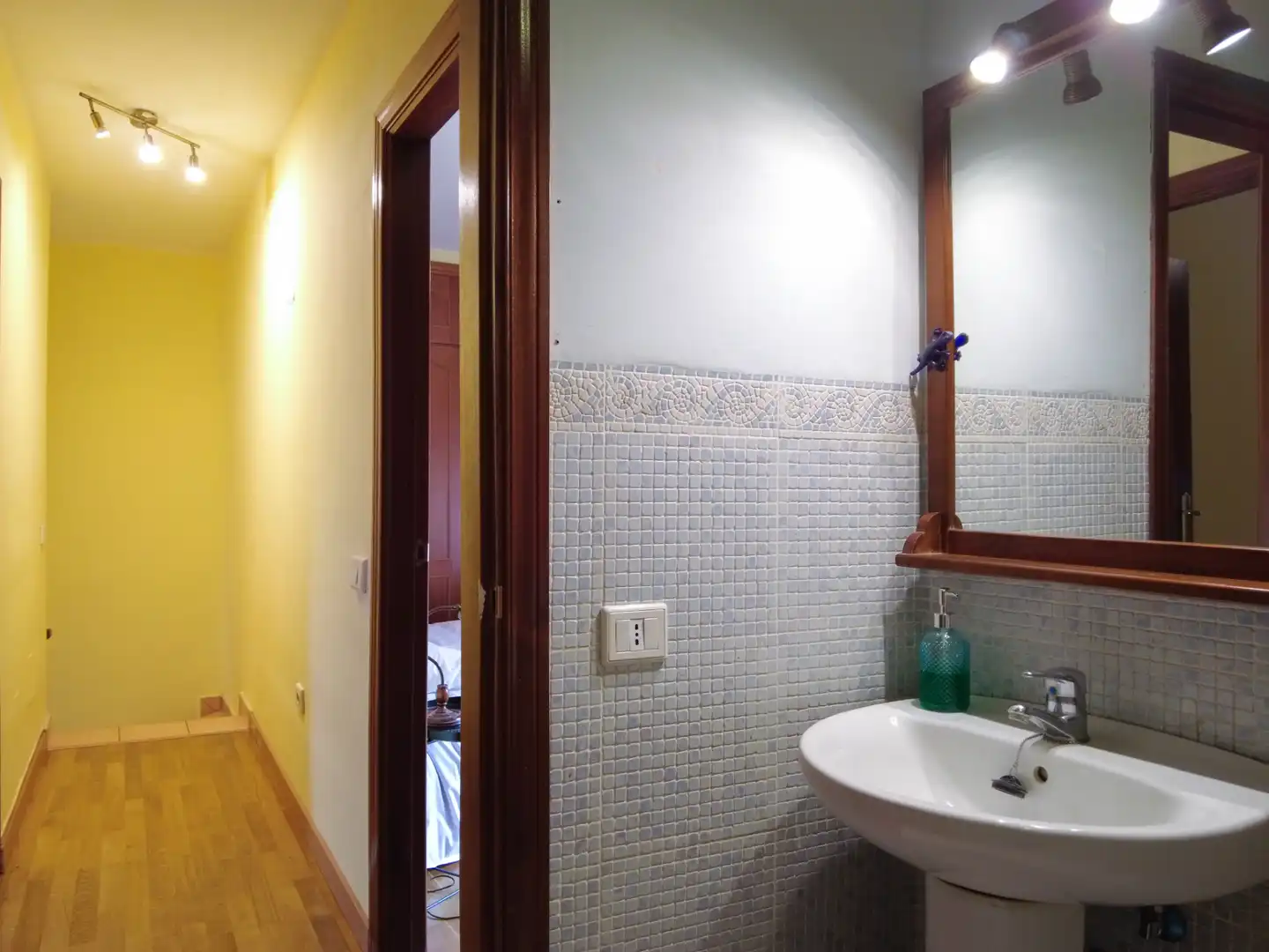 Baño de Casa adosada de alquiler en La Orotava con Calefacción, Parquet y Amueblado