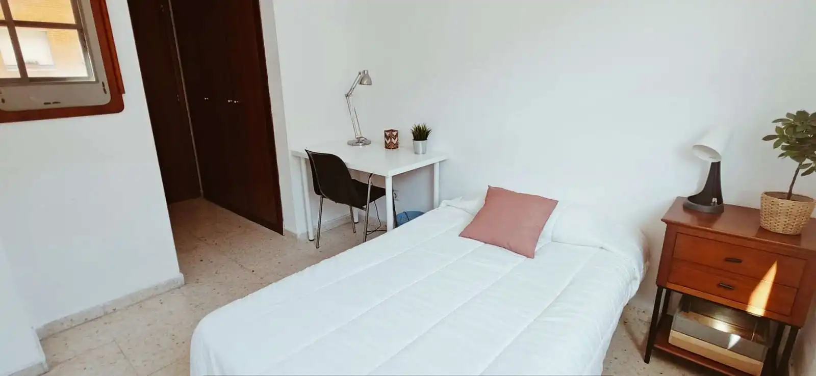 Habitació a Palomeras Bajas