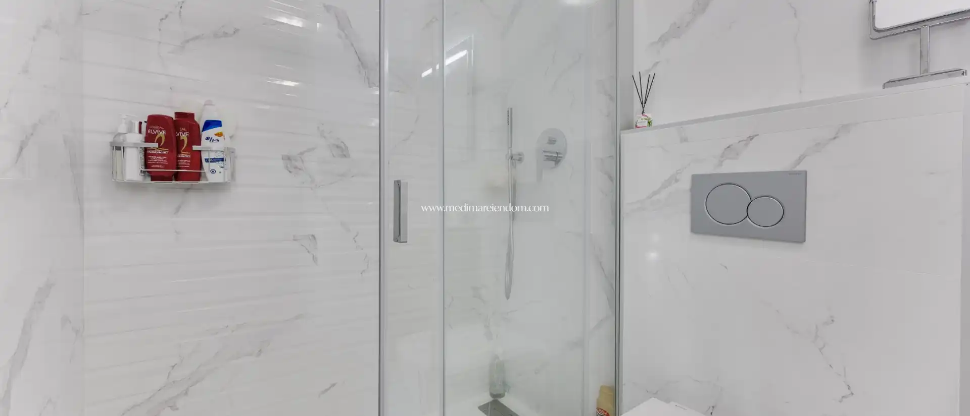 Bany de Apartament en venda en Santa Pola amb Aire condicionat, Calefacció i Terrassa