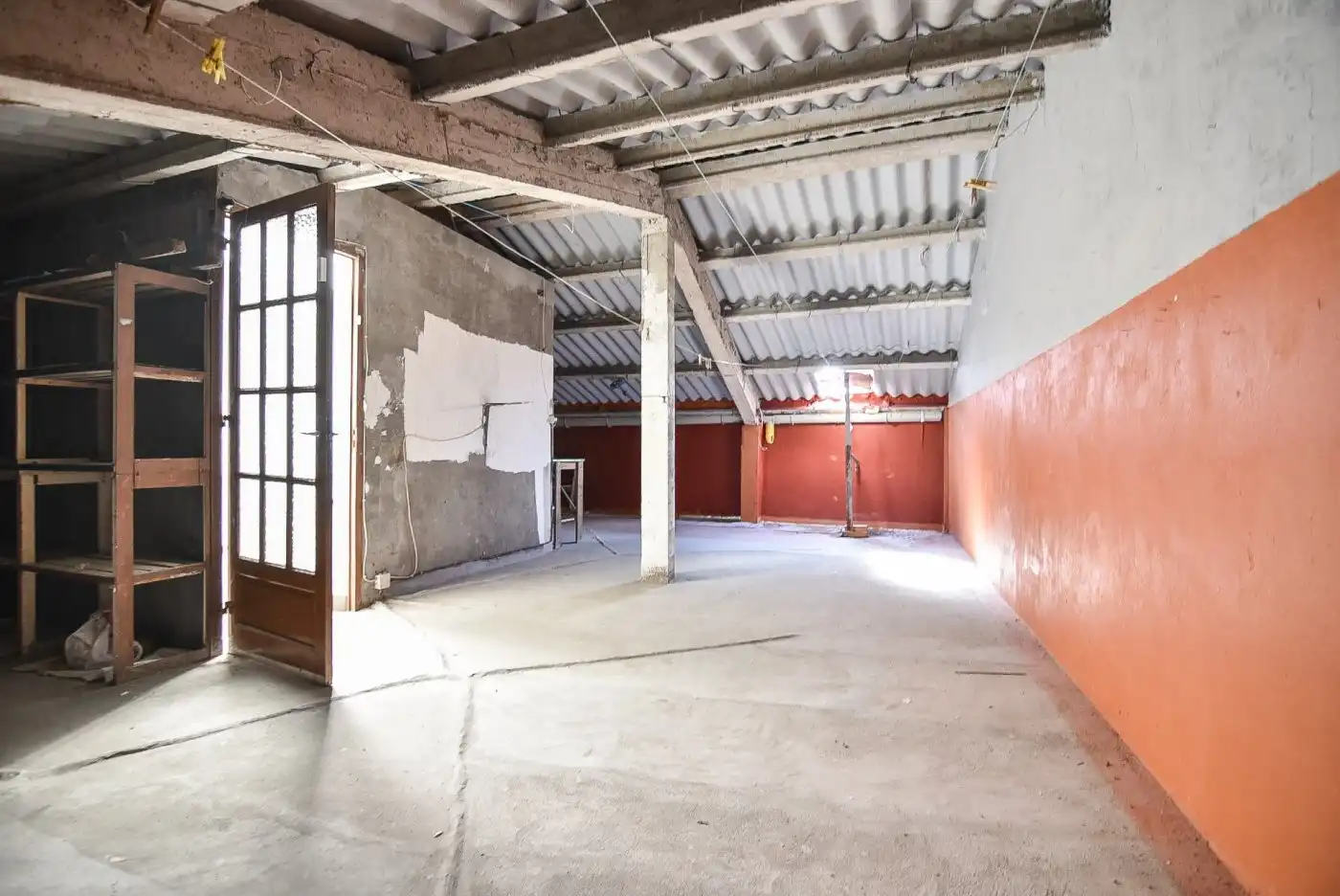 Casa o xalet en venda en A Coruña Capital  amb Jardí privat, Traster i Alarma