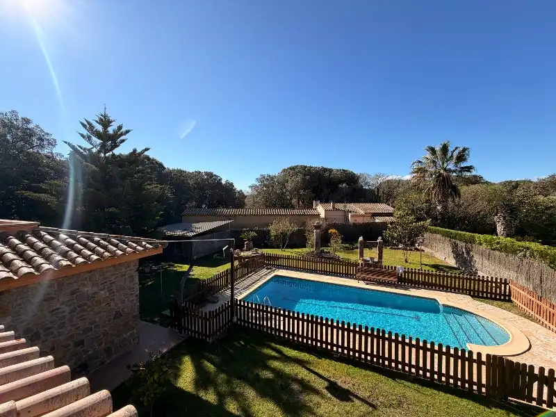 Garden of Houses for sale in Mont-ras  with Air Conditioner, Heating and Private garden