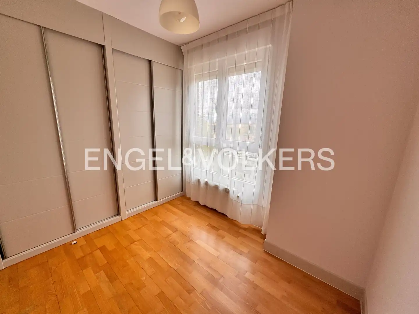 Bedroom of Flat for rent in Majadahonda  with Air Conditioner, Heating and Private garden