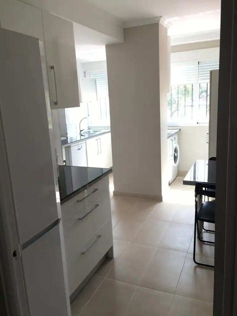 Cocina de Piso de alquiler en Málaga con Aire acondicionado, Amueblado y Horno