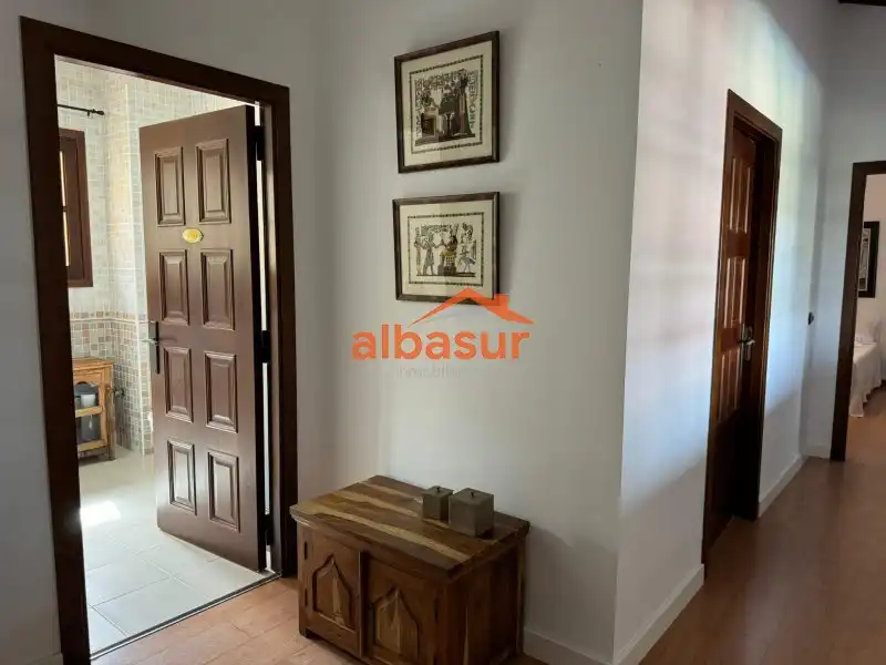 Villa con piscina in vendita a Periurbano Oeste - Sierra, imagen 27
