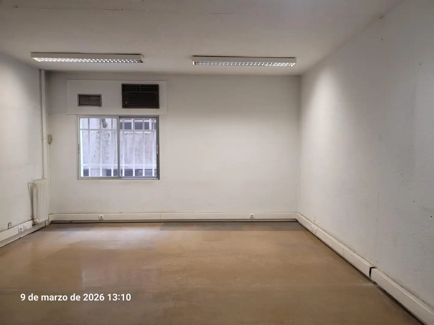 Office for rent in Madrid  with Air Conditioner and Heating
