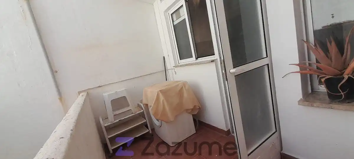 Study for rent in Carrer Sogorb, Centro Puerto