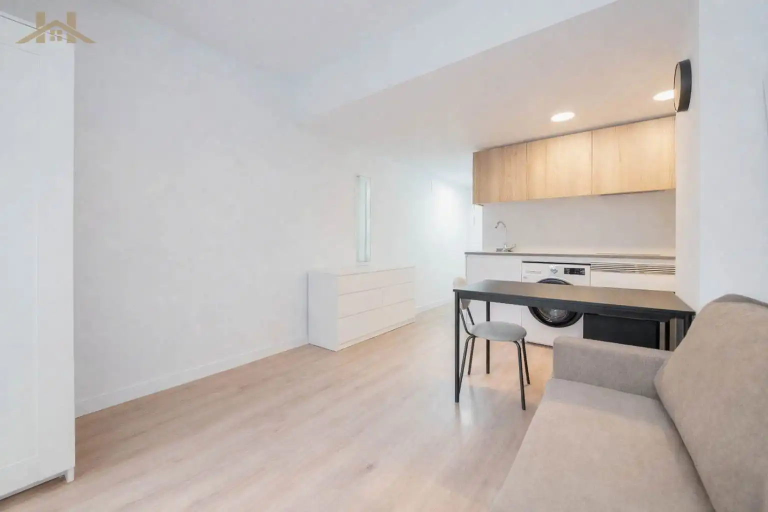Loft en venta en San Sebastián de los Reyes con Aire acondicionado, Terraza y Amueblado
