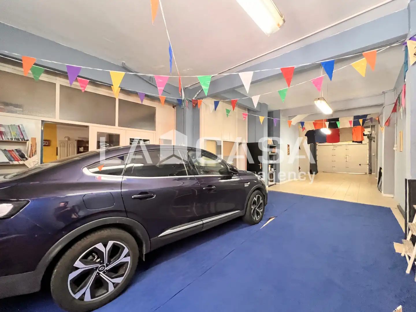Parkplatz von Geschaftsraum zum Verkauf in Badalona