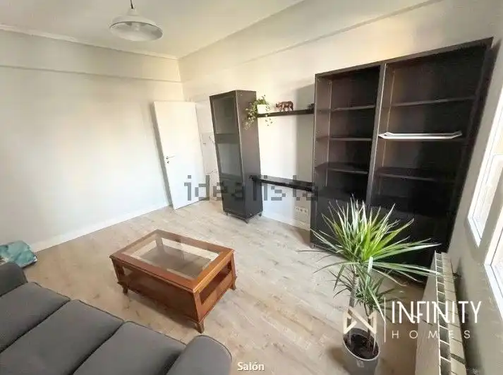Sala de estar de Piso de alquiler en Bilbao  con Calefacción