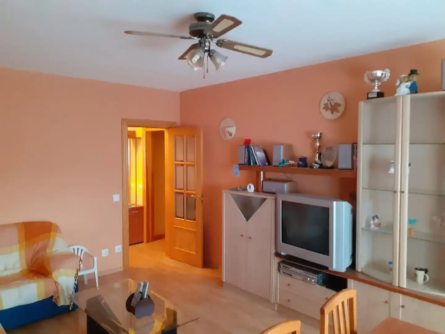Sala d'estar de Pis en venda en Andorra (Teruel) amb Balcó