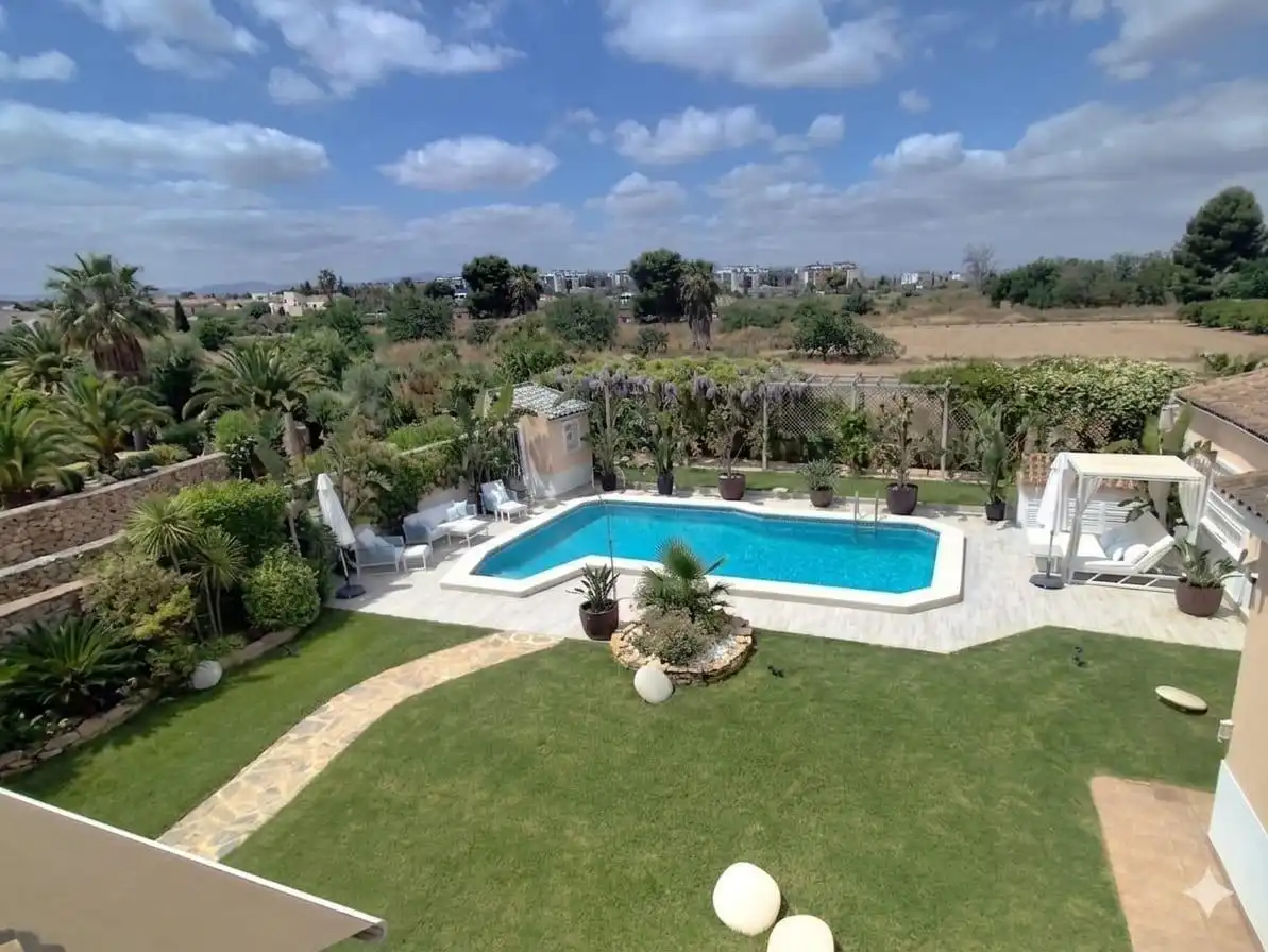 Piscina de Casa o chalet en venta en Murcia con Aire acondicionado, Jardín privado y Terraza