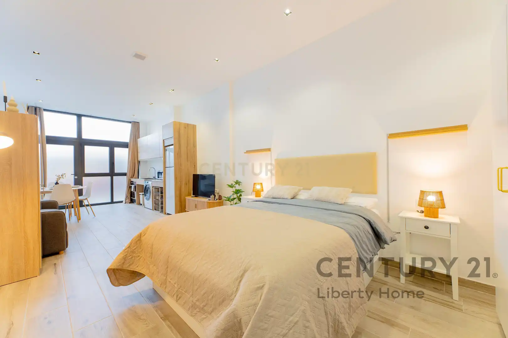 Habitación de Apartamento en venta en Valencia con Aire acondicionado, Horno y Lavadora