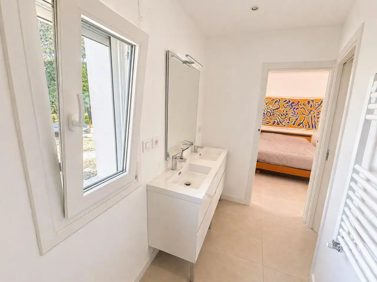 Bathroom of Houses for sale in La Cabrera  with Terrace
