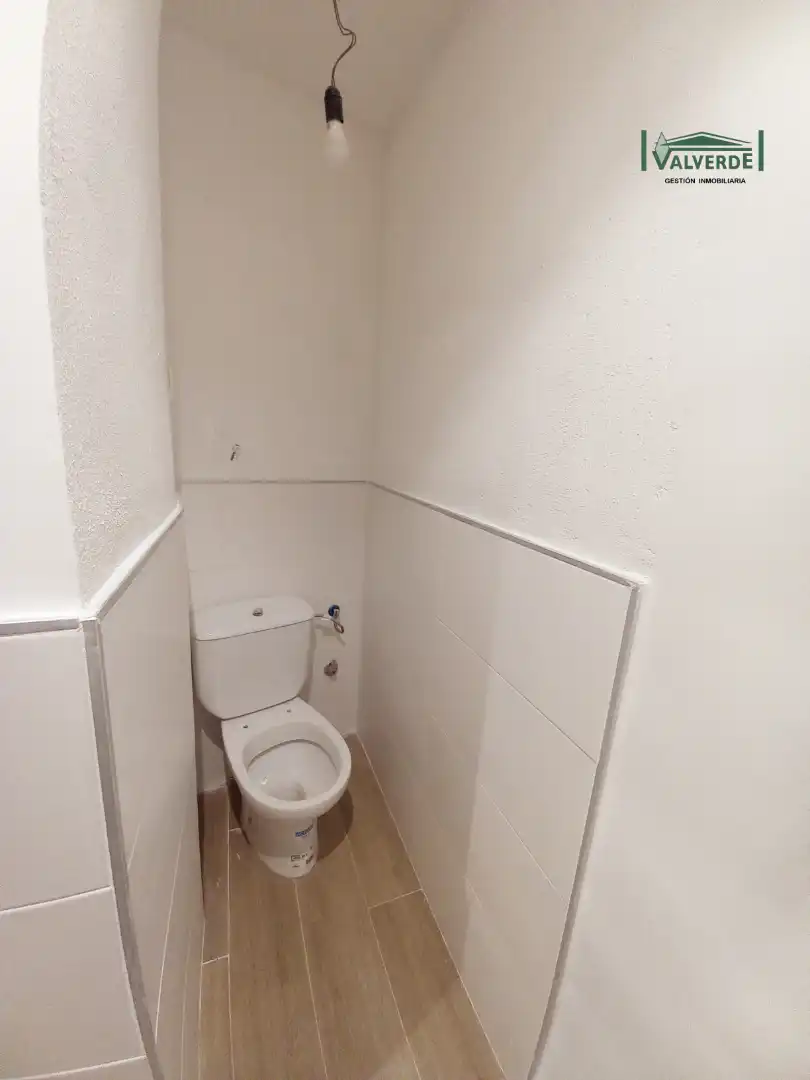 Commercial properties for rent in Calle Ángel, Centro - Sagrario