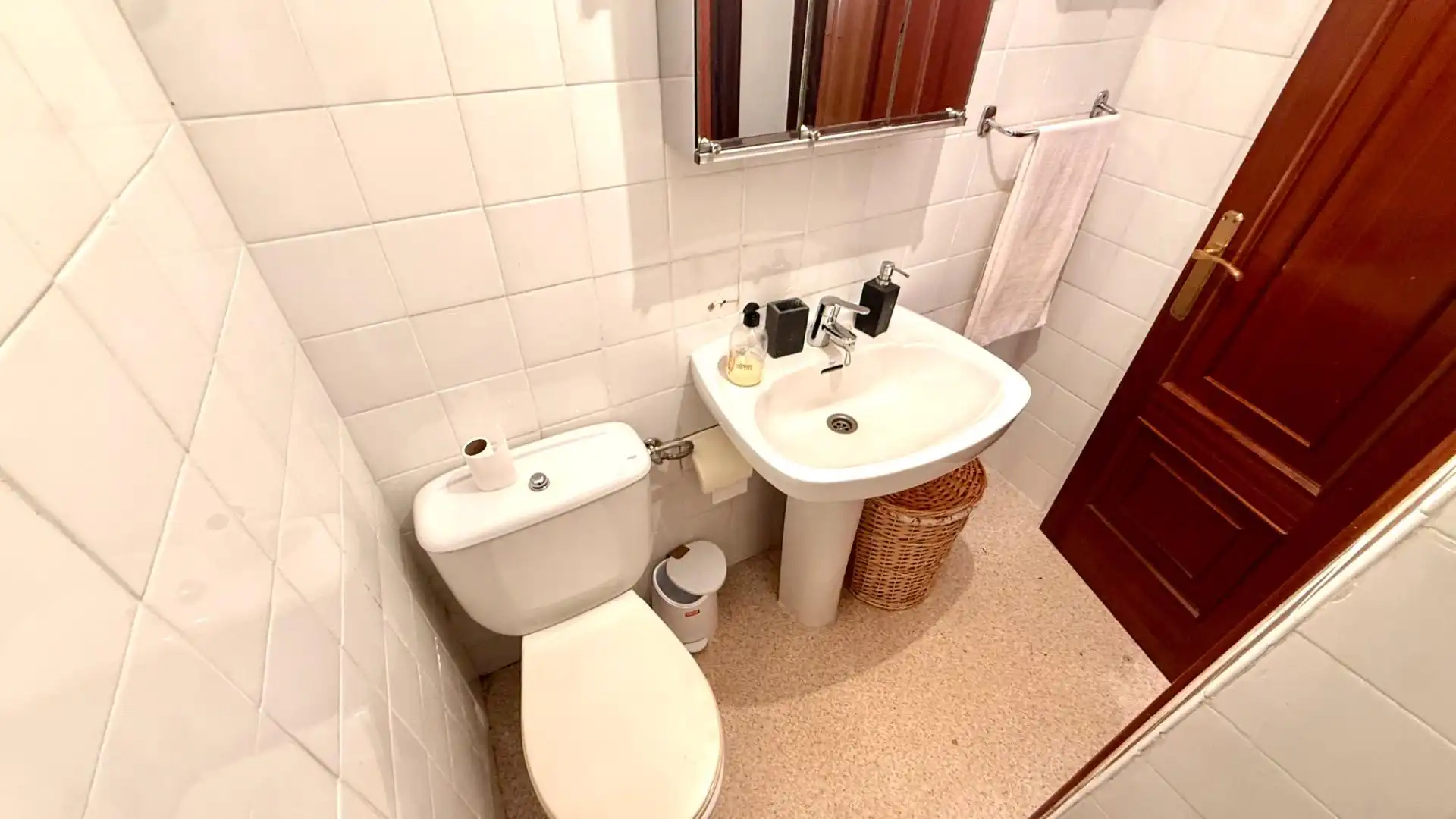 Baño de Piso en venta en Ourense Capital  con Amueblado y Balcón