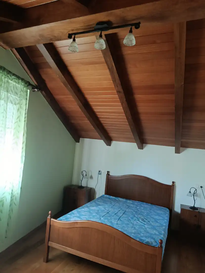 Dormitori de Casa o xalet en venda en Vegadeo amb Calefacció, Jardí privat i Parquet