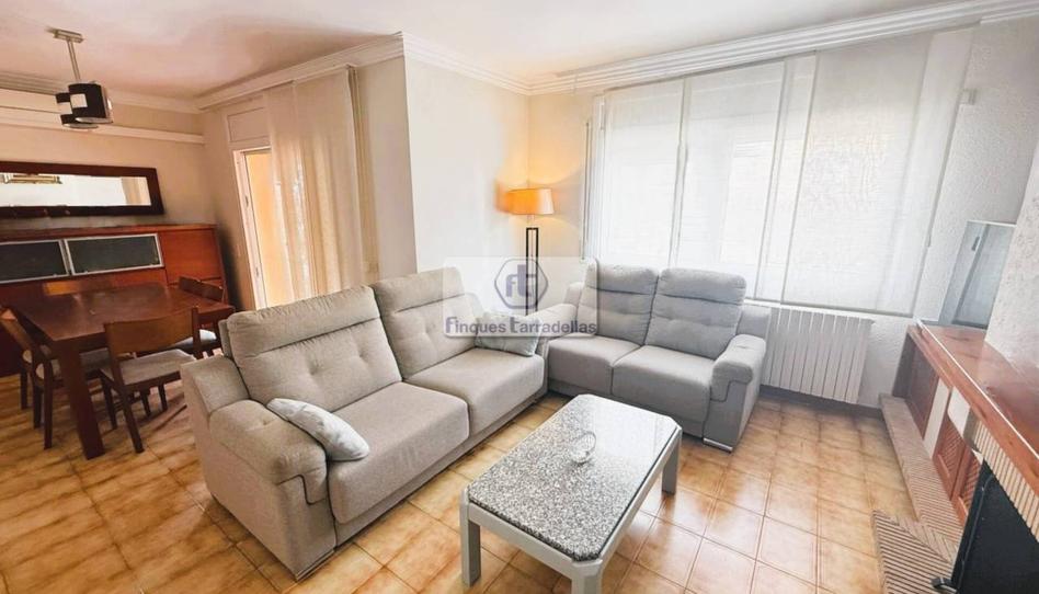 Foto 1 de Casa adosada en venda a Mont Ferrant - Joan Carles I, Girona