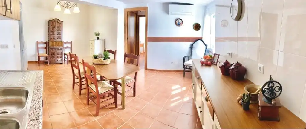 Cocina de Casa adosada en venta en Istán con Aire acondicionado, Calefacción y Terraza