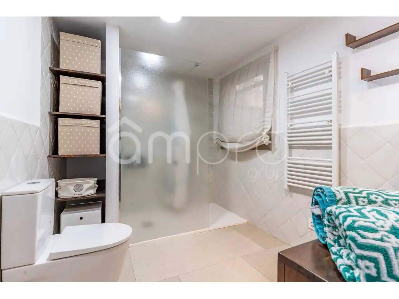 Baño de Piso en venta en Vilanova i la Geltrú con Aire acondicionado, Parquet y Terraza