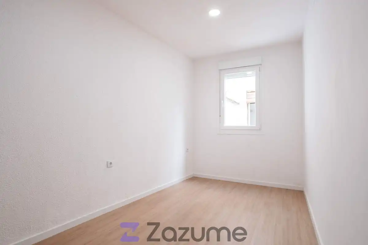 Habitación de Piso de alquiler en Zaragoza con Calefacción, Parquet y Terraza