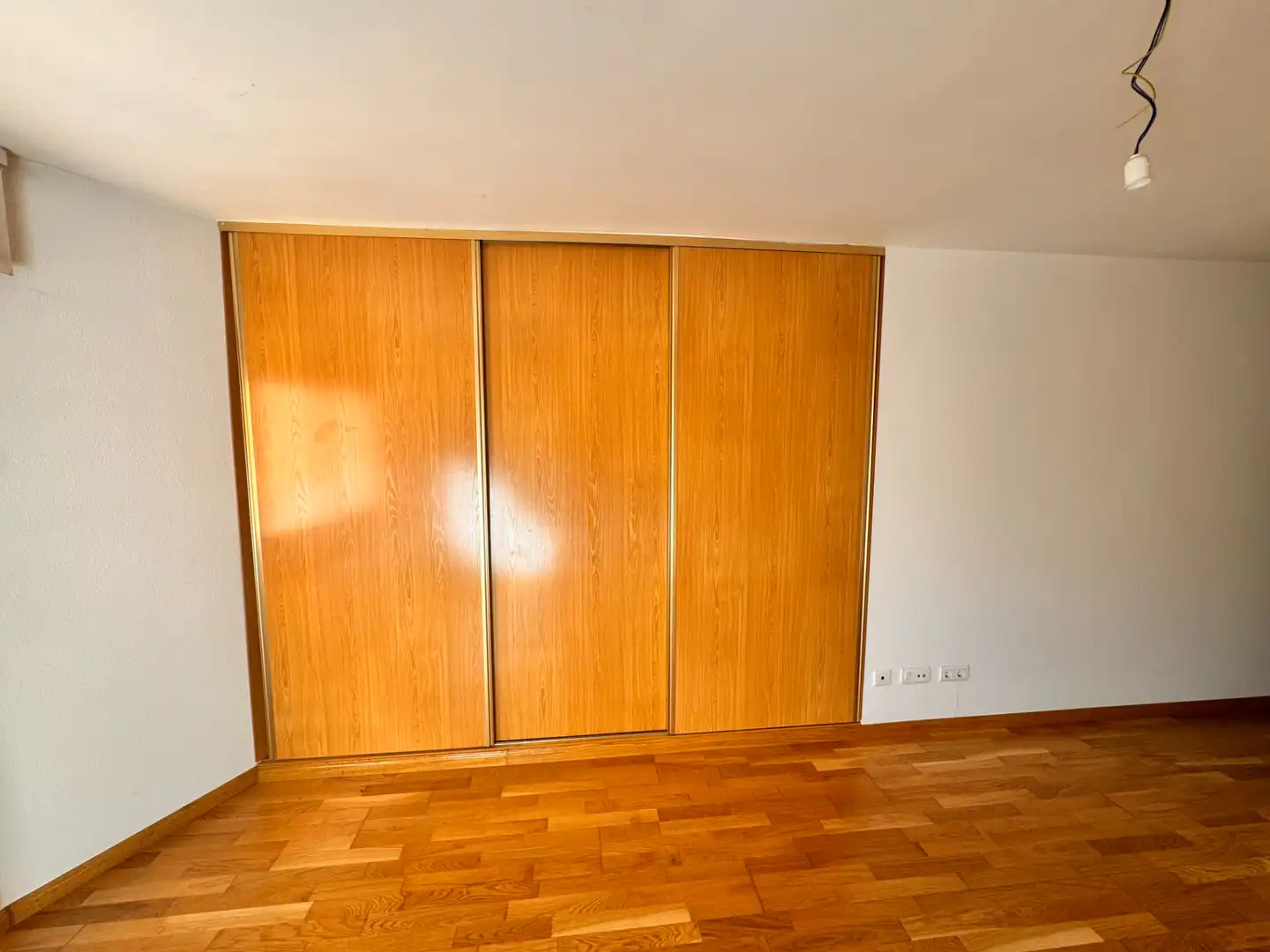 Dormitori de Pis en venda en Sabiñánigo amb Calefacció, Parquet i Traster