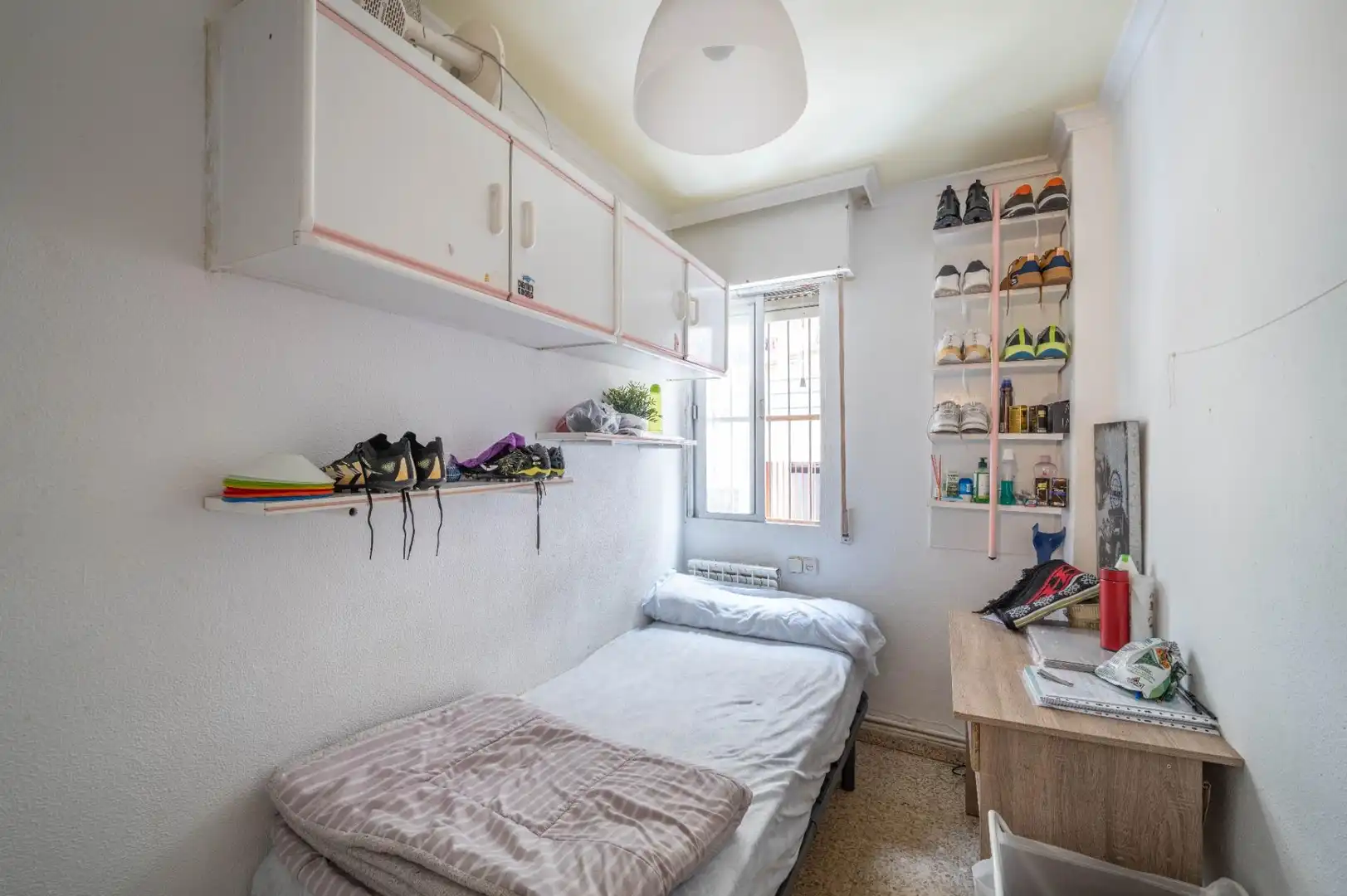 Bedroom of Flat for sale in Granada