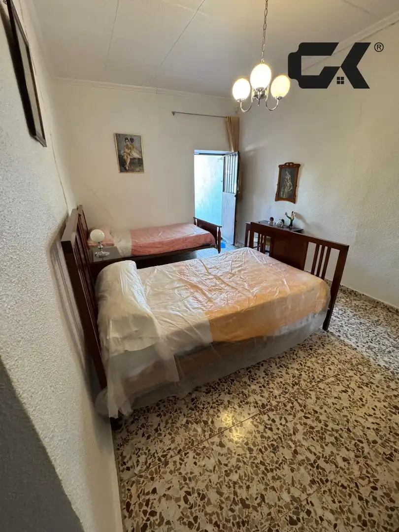 Schlafzimmer von Einfamilien-Reihenhaus zum Verkauf in Mula